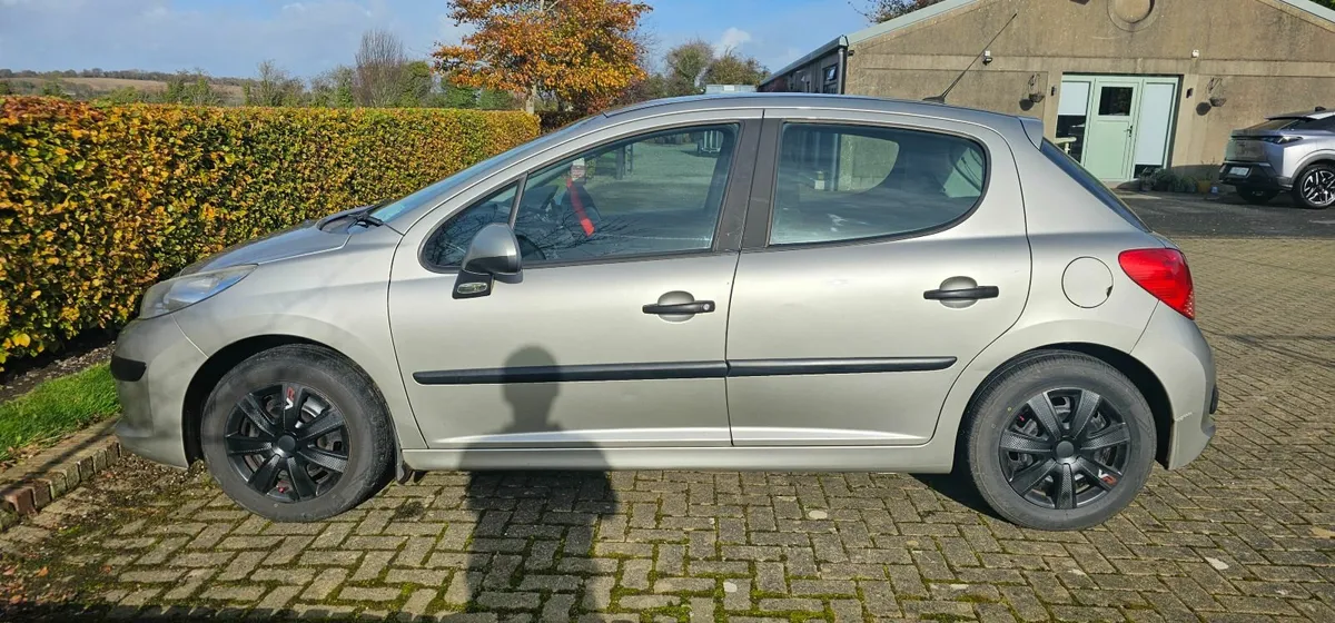 Peugeot 207 - 2009 - Image 2