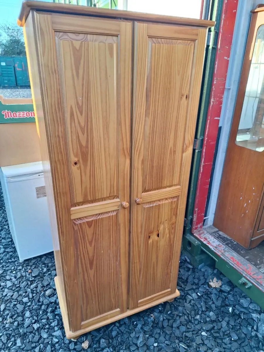 Small pine wardrobe (DELIVERY) - Image 2