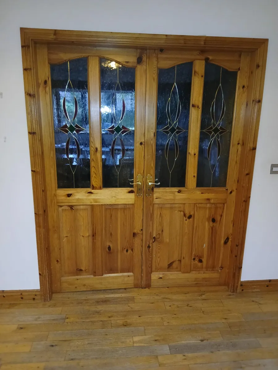 Two internal wooden Doors - Image 1