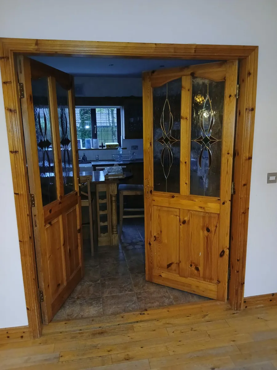 Two internal wooden Doors - Image 2