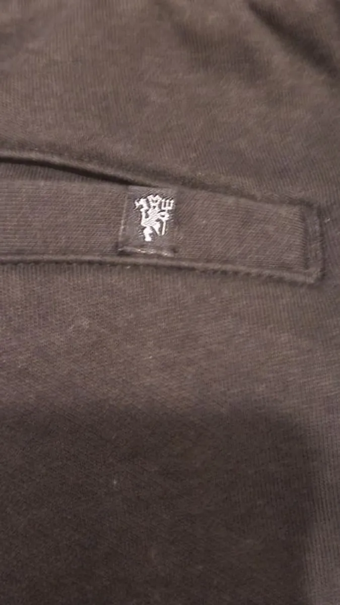 Manchester united leggings - Image 4