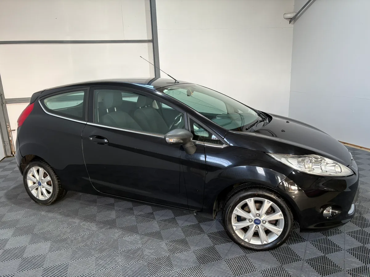 2011 Ford Fiesta Style 1.25 Petrol Manual WARRANTY - Image 2