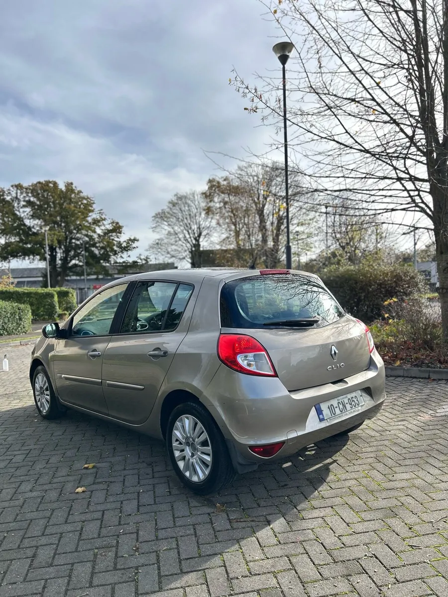 REANULT CLIO 2010 AUTOMATIC NCT!! LOW KM - Image 1