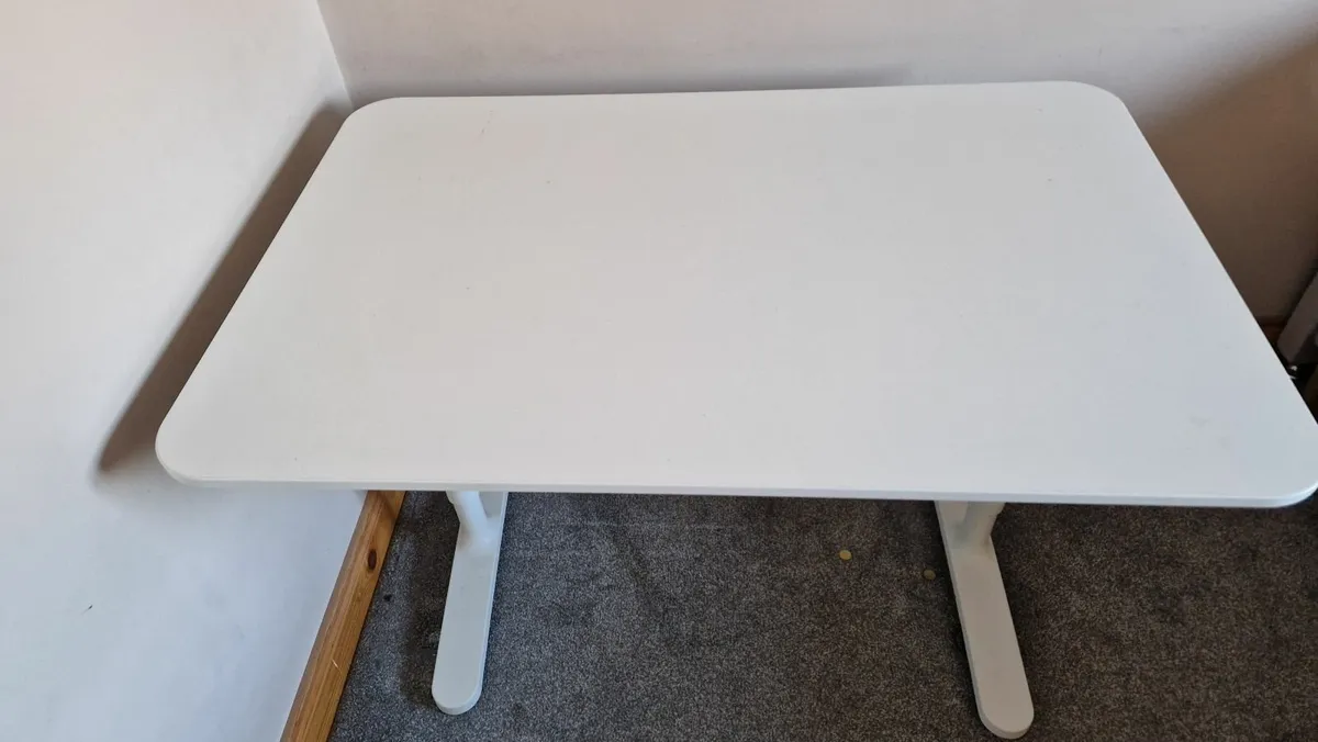White Bekant (Ikea) desk