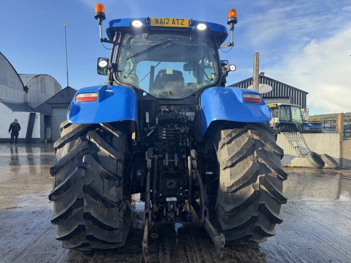 2012 New Holland T7 210 Auto Command - Image 4
