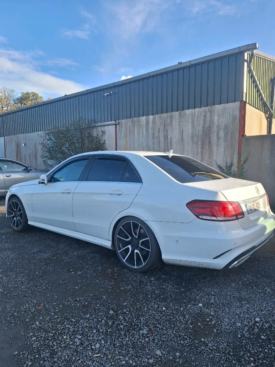 2014 mercedes eclass amg line😎 - Image 2