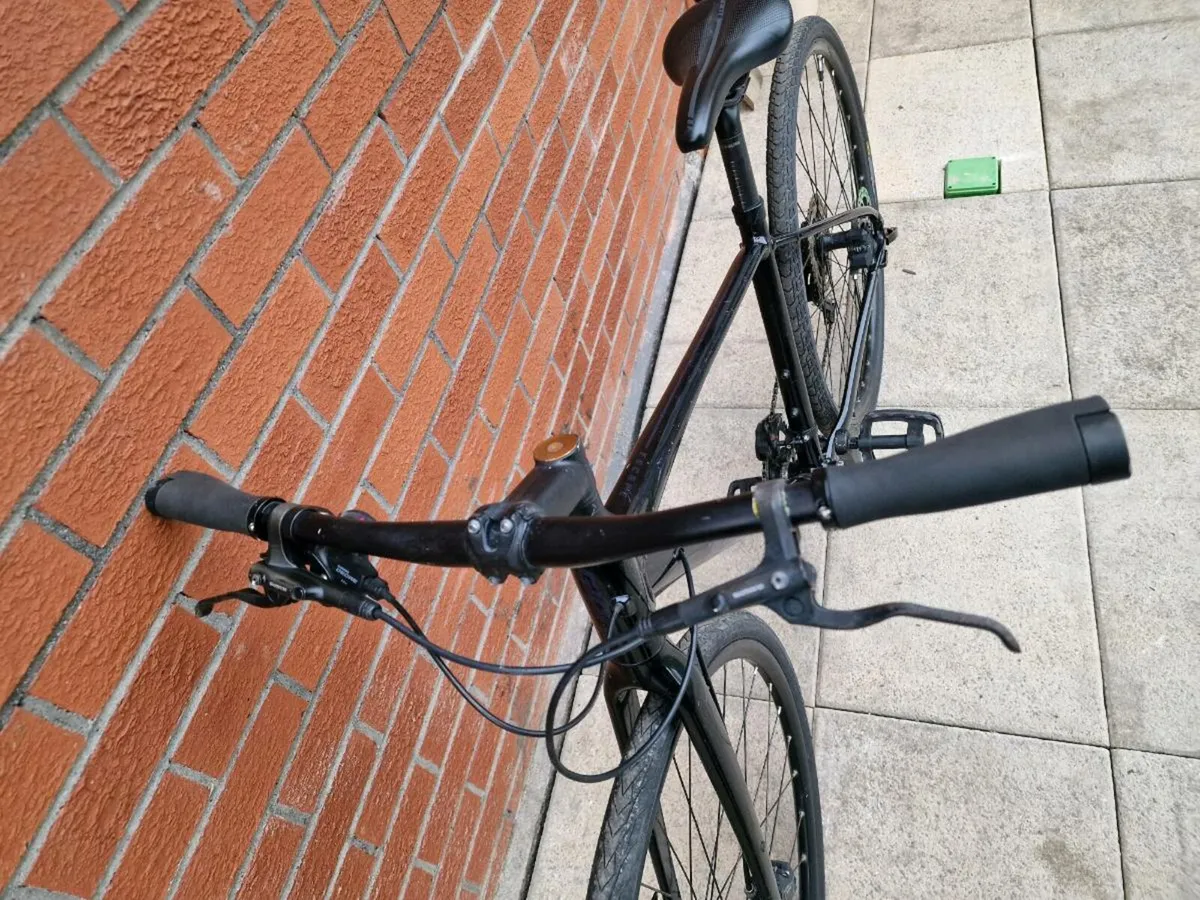 Giant Escape 0 [ Best Offer Takes It ] - Image 4