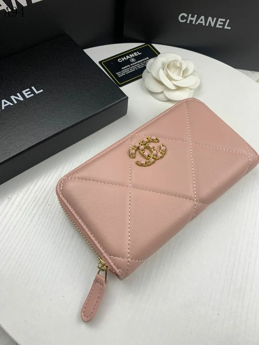 Women's Wallets - Image 4