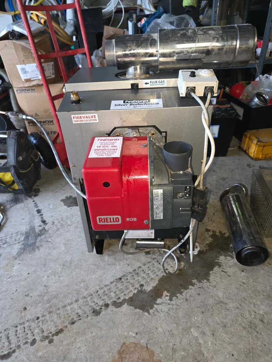 Oil boiler - Image 1