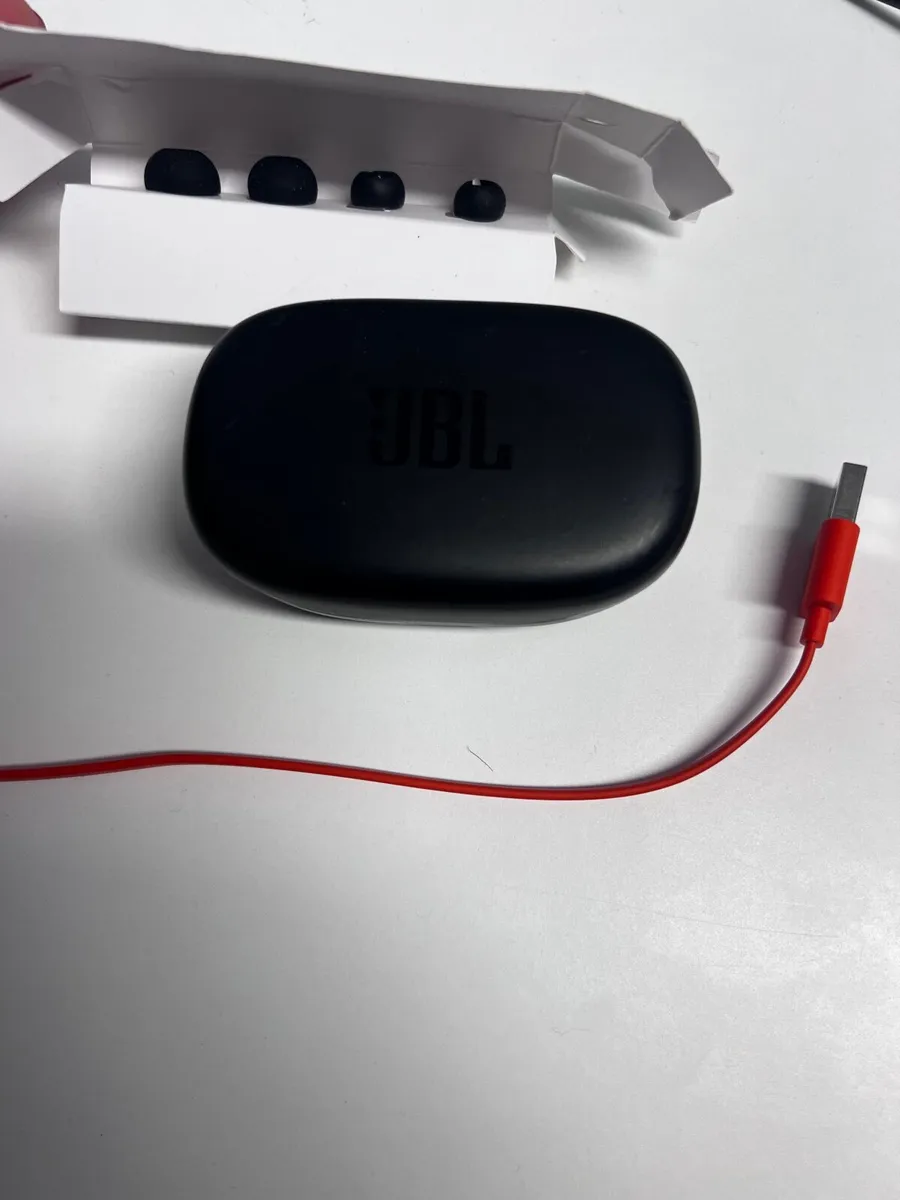 JBL Headphone wireless - Image 3