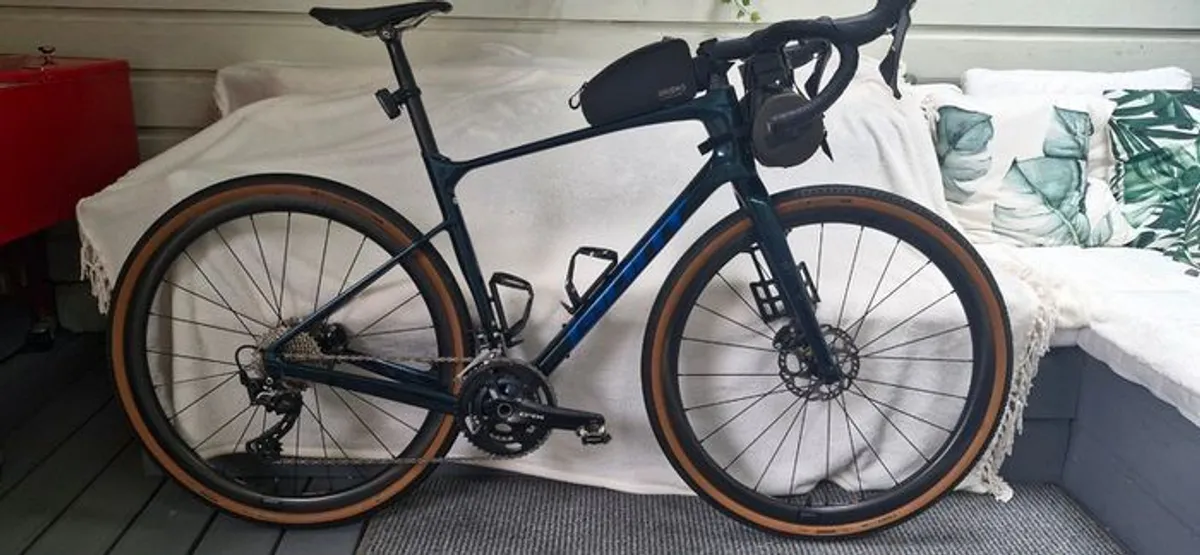 Price drop...Giant Revolt Adv 2 ML Custom build - Image 1