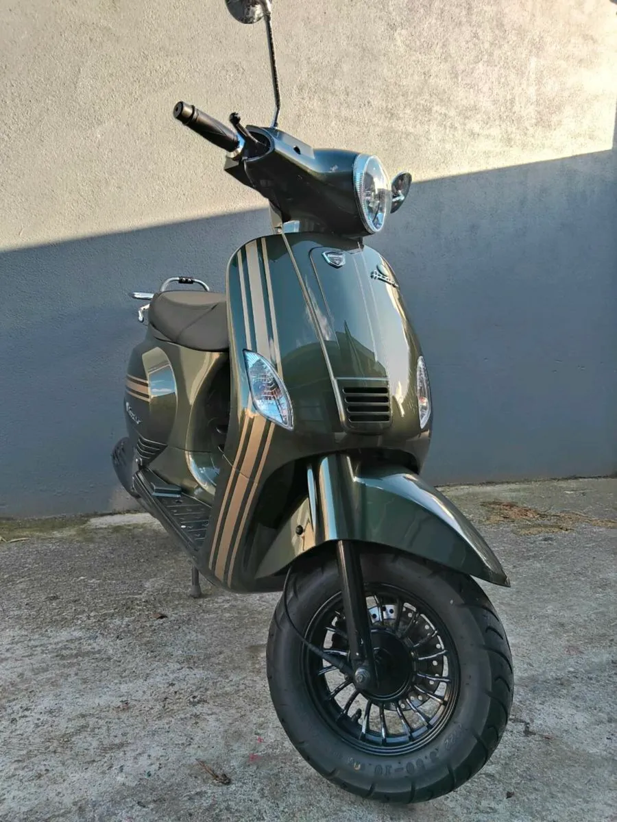Neo Azzuro 504T  50cc Moped - Year 2000/ 5K Km - Image 1