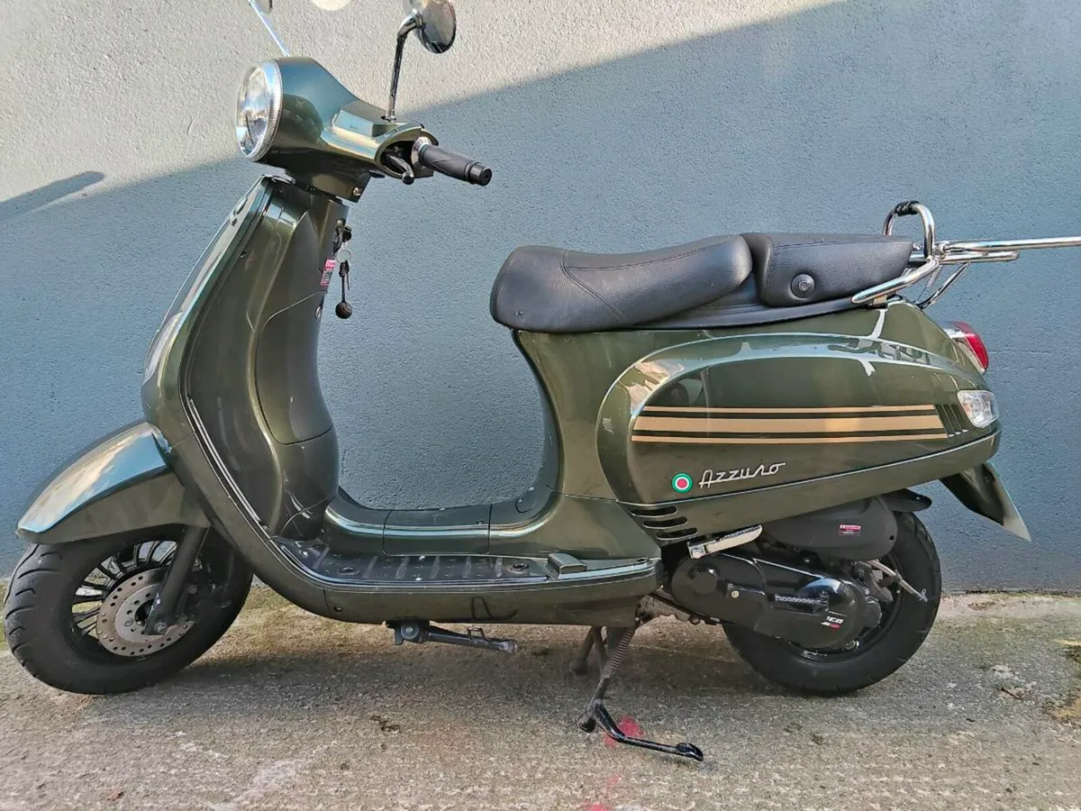Neo Azzuro 504T  50cc Moped - Year 2000/ 5K Km - Image 3