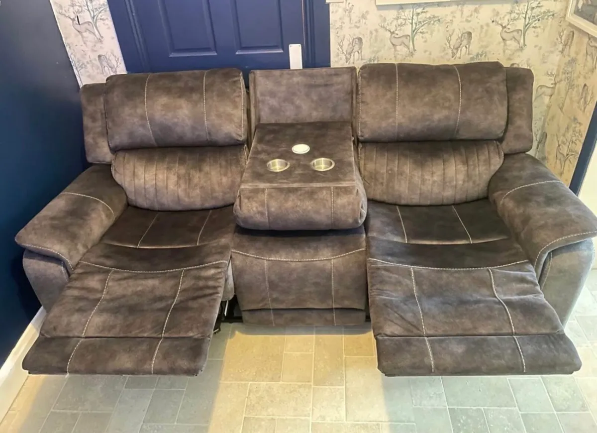 3 seater recliner couch - Image 3