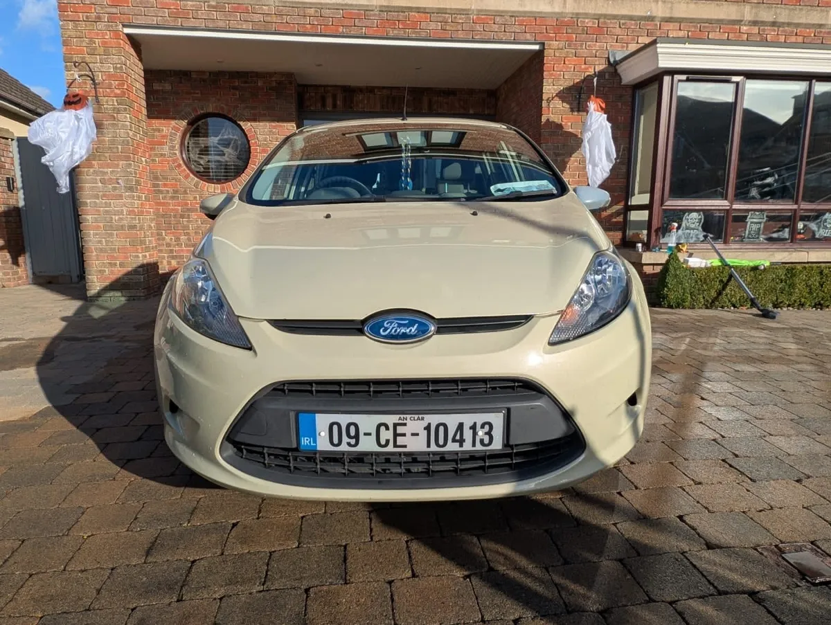 Ford Fiesta 1.2 petrol - Image 3