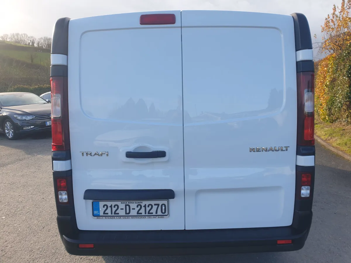 Renault Trafic 2021 - Image 4