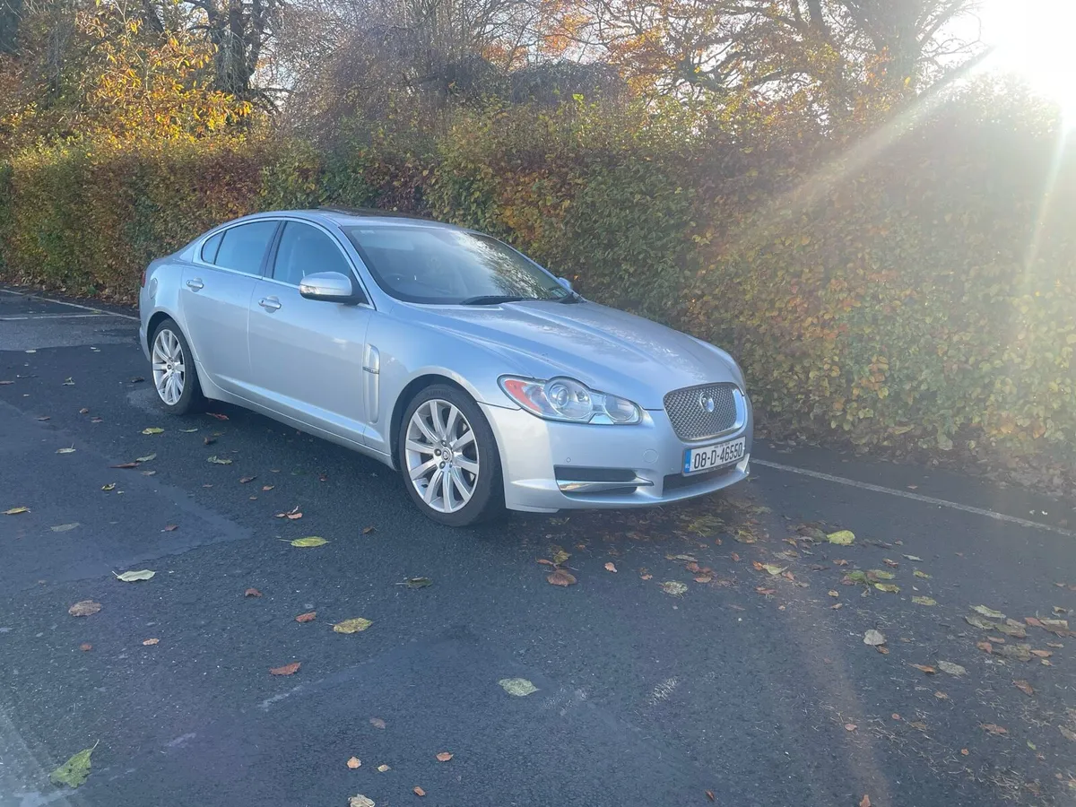 Jaguar XF - Image 2