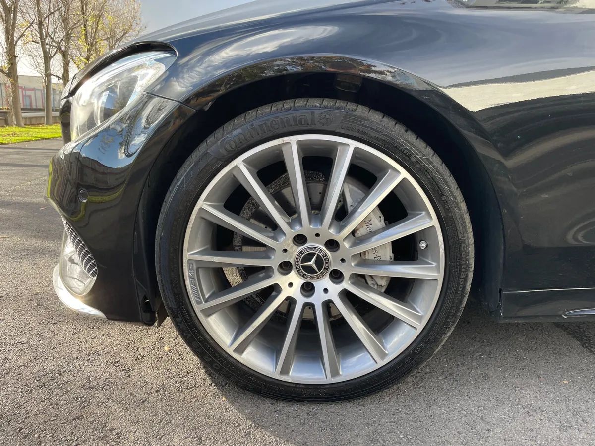 LOW KMS - AMG LINE PREMIUM + PAN ROOF - BLUETOOTH - Image 2