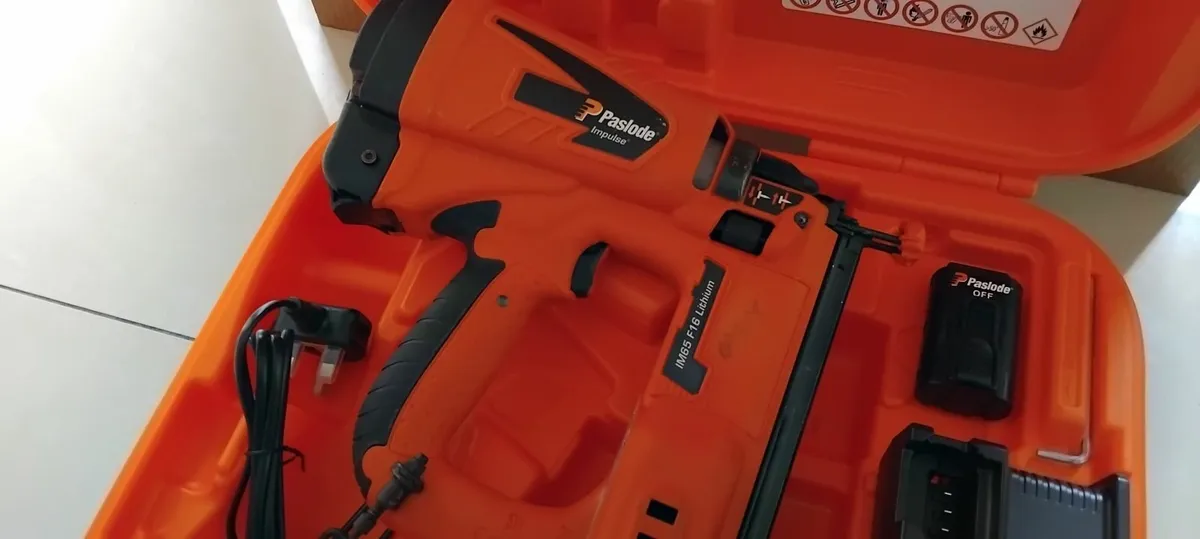 Paslode im65 F16 2nd fix Nail Gun "Fully Serviced" - Image 3