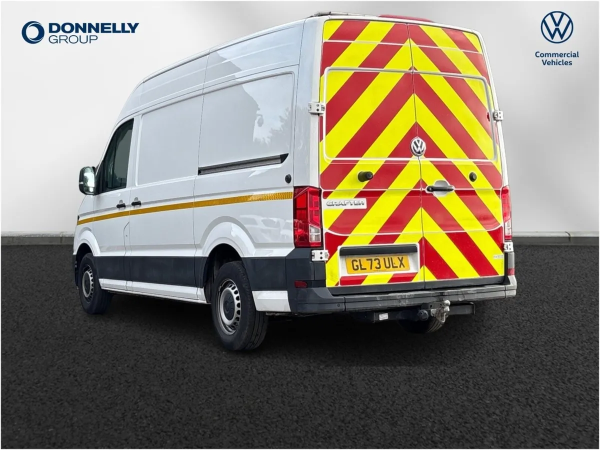 Volkswagen Crafter Cr35 Mwb Diesel Fwd Trendline - Image 3