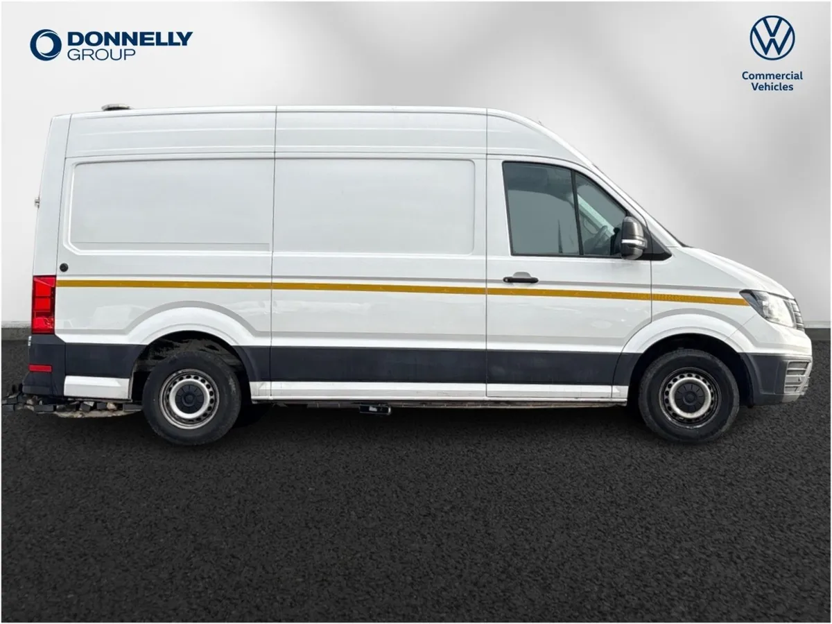 Volkswagen Crafter Cr35 Mwb Diesel Fwd Trendline - Image 4