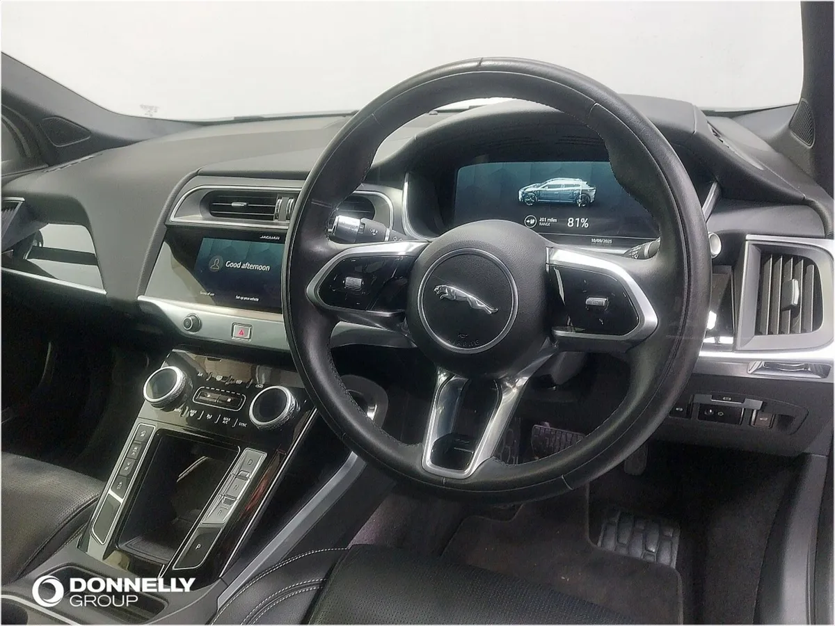 Jaguar I-PACE Estate Special Editions Black - Image 4