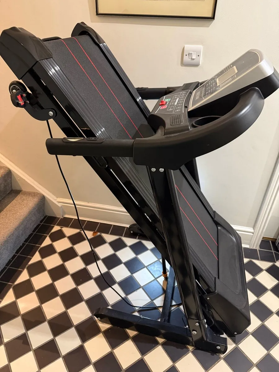 Treadmill - Image 3