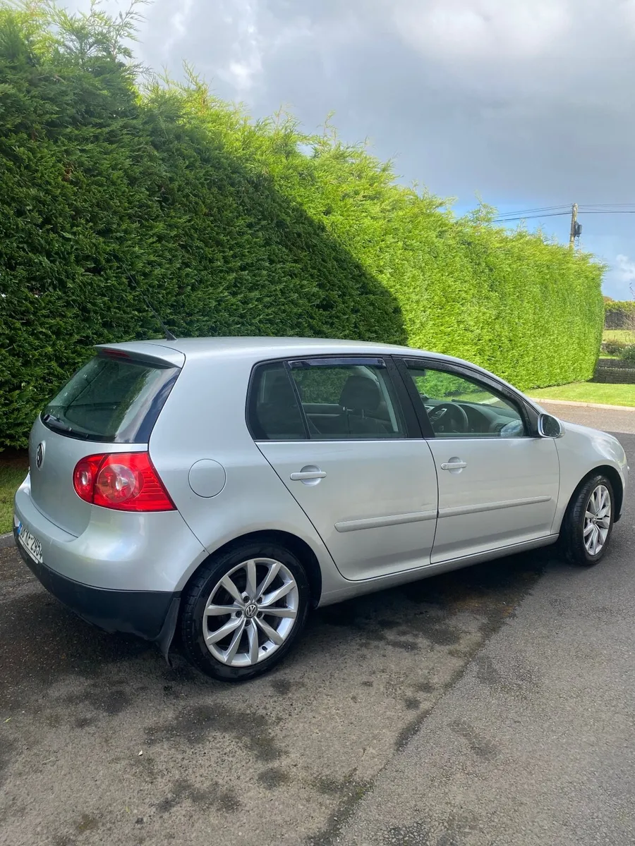 Volkswagen Golf 2008 - Image 1
