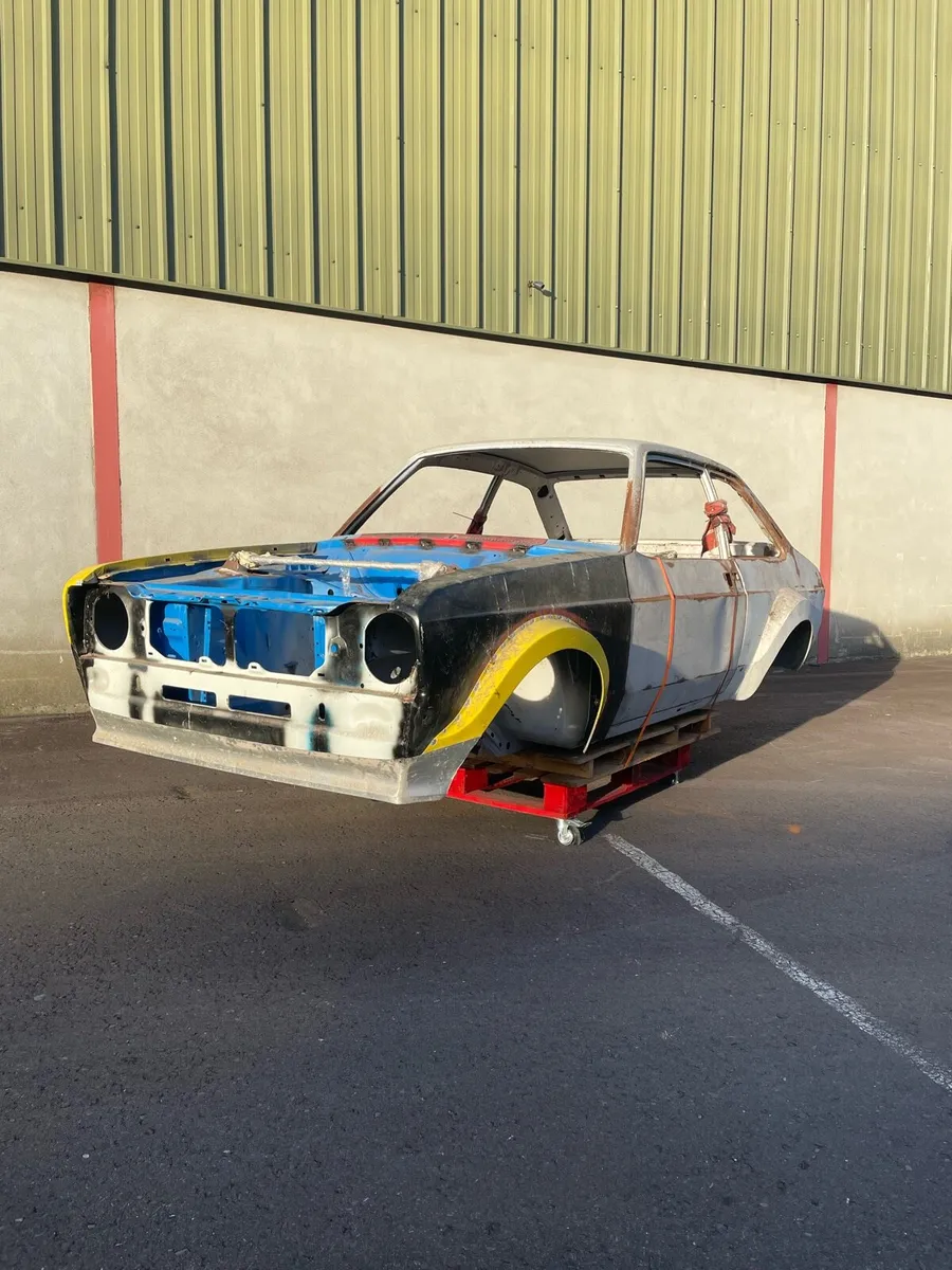 Ford Escort MK2 Shell - Image 1