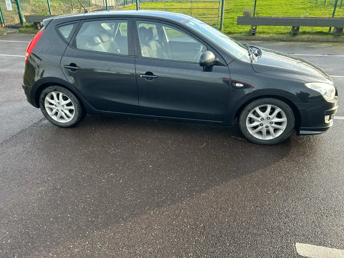 Hyundai i30 1.6 diesel - Image 2