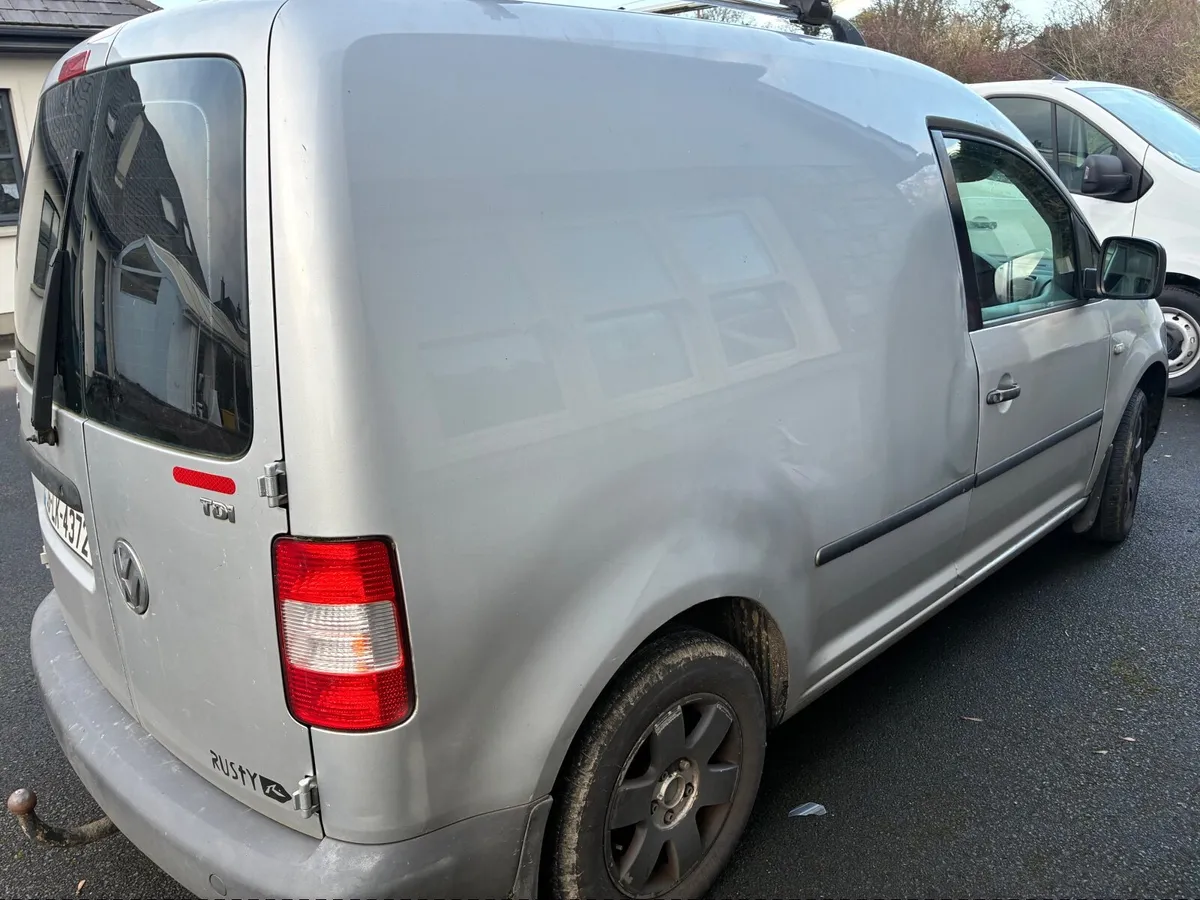 Volkswagen Caddy 2006 - Image 4