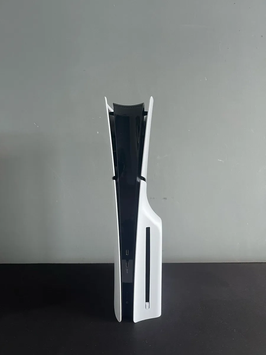 🕹️ PlayStation 5 Slim(Disc Edition)+Controller - Image 1