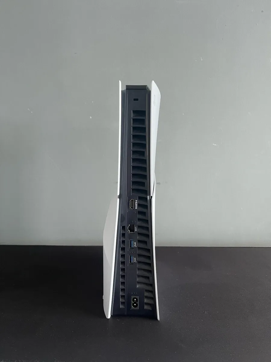 🕹️ PlayStation 5 Slim(Disc Edition)+Controller - Image 4