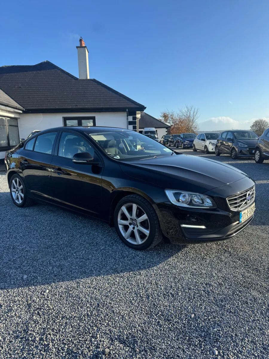 Volvo S60 2017 automatic 2 litre diesel - Image 2