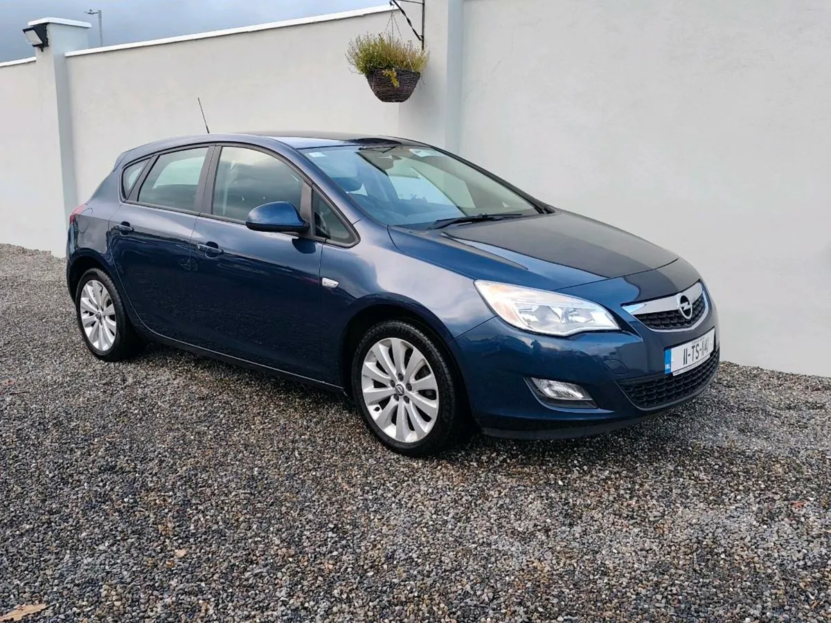 OPEL ASTRA 1.4 PETROL - Image 1