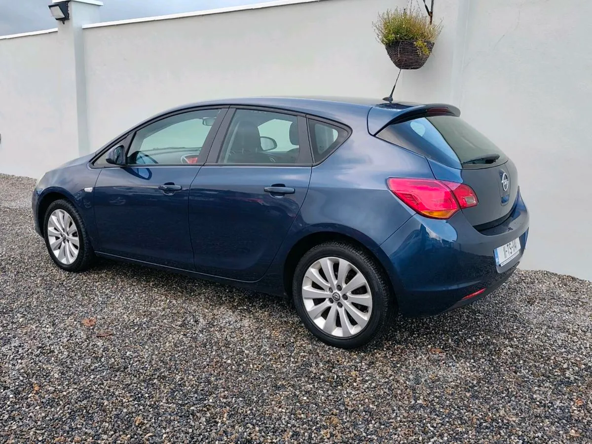 OPEL ASTRA 1.4 PETROL - Image 3