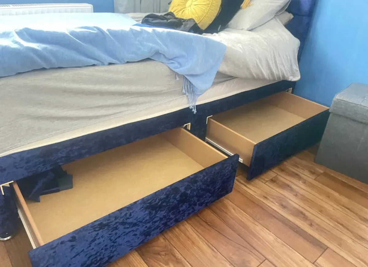 Single ottoman bed - Image 2