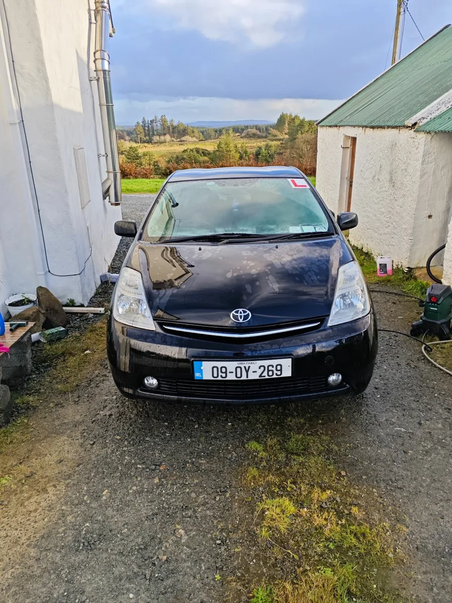 Toyota Prius 2009 - Image 2