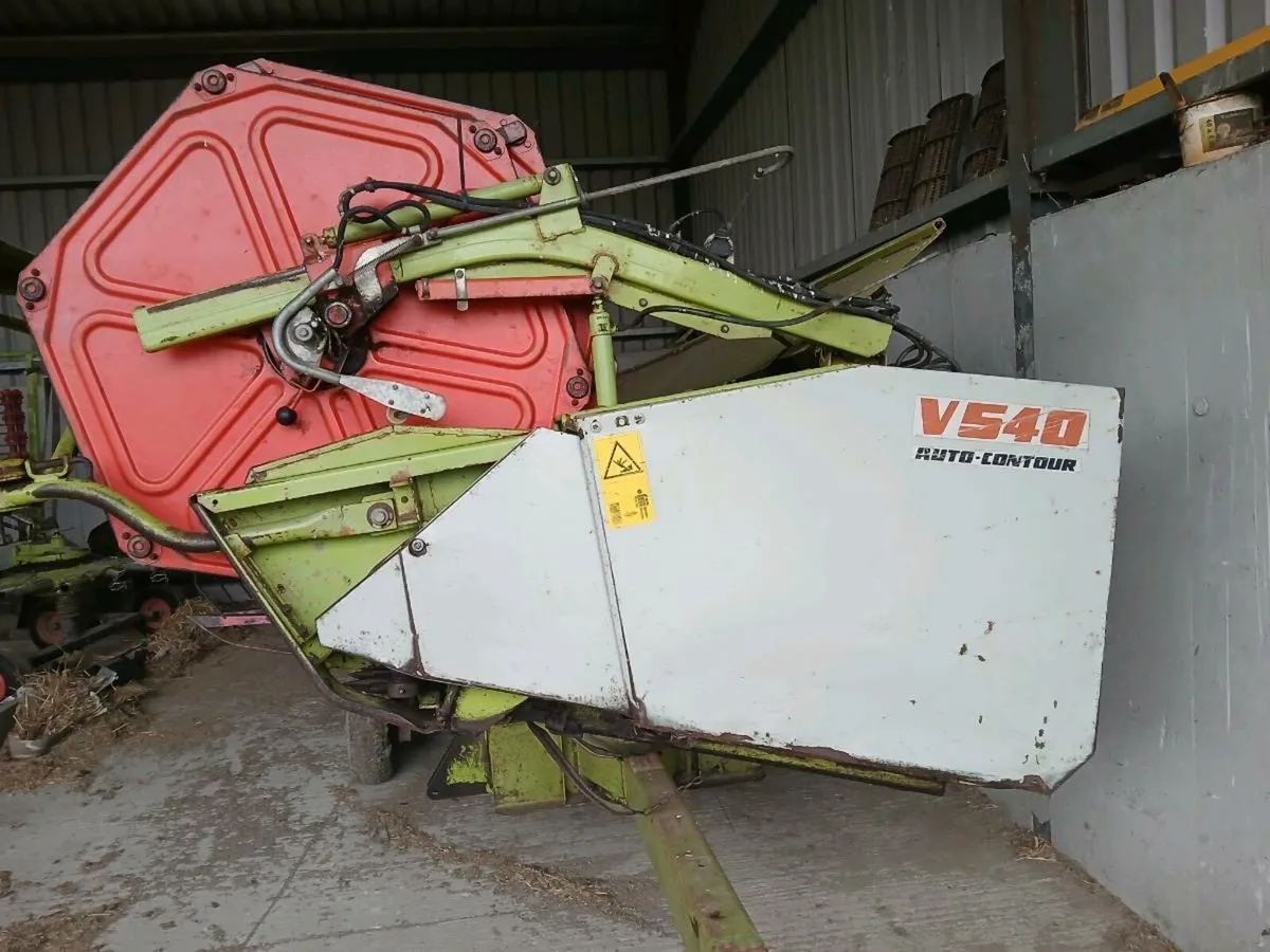 Claas 420 lexion. Claas chopper 354 - Image 3