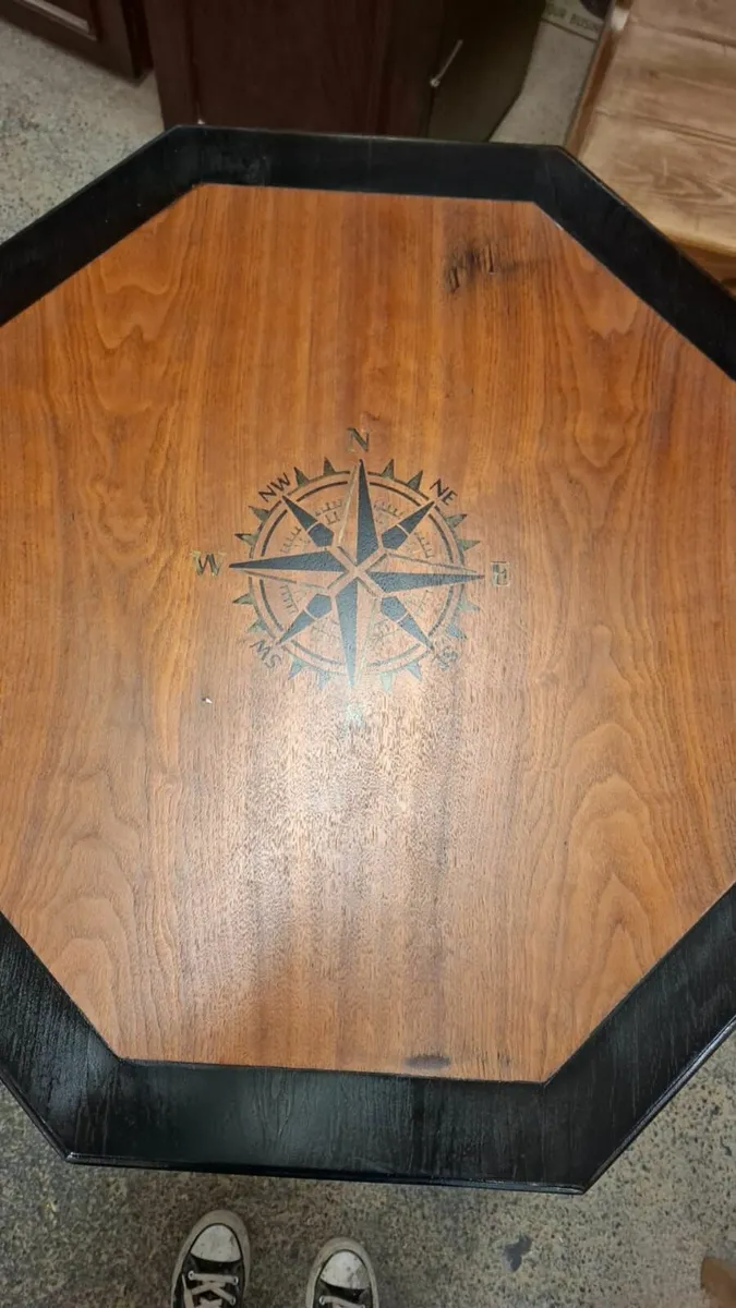 Early 1900s centre table - Image 4