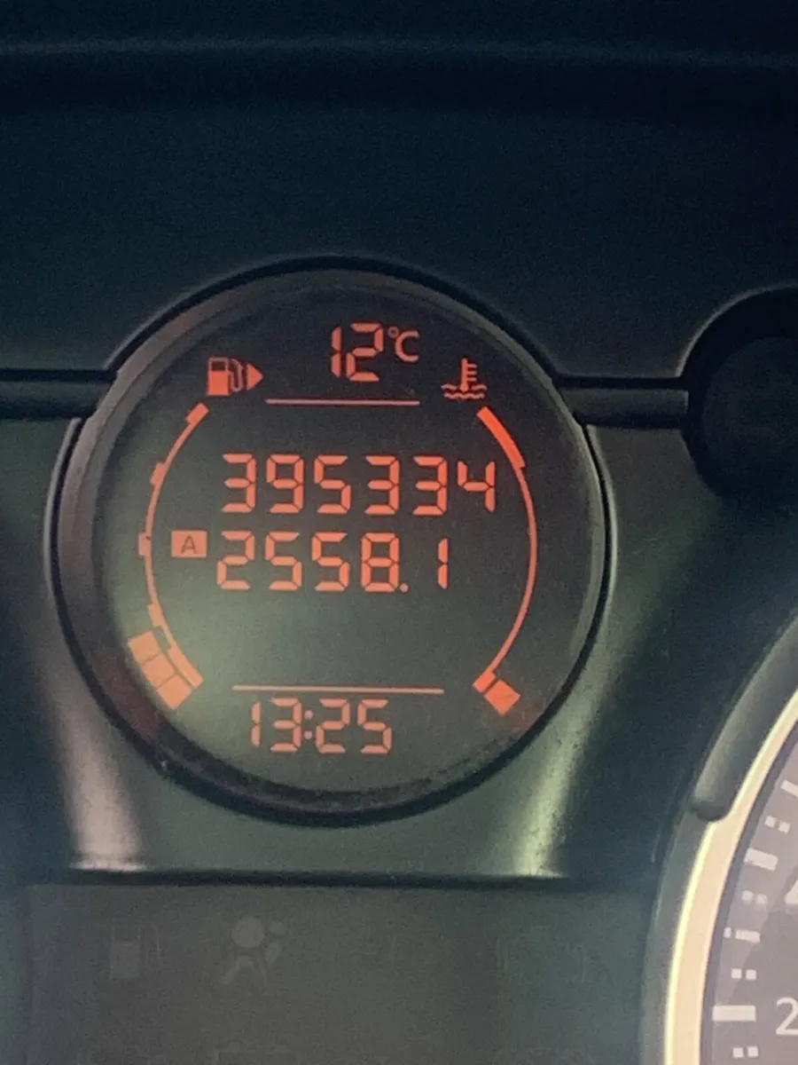 2009 NISSAN QASHQAI DIESEL - Image 3