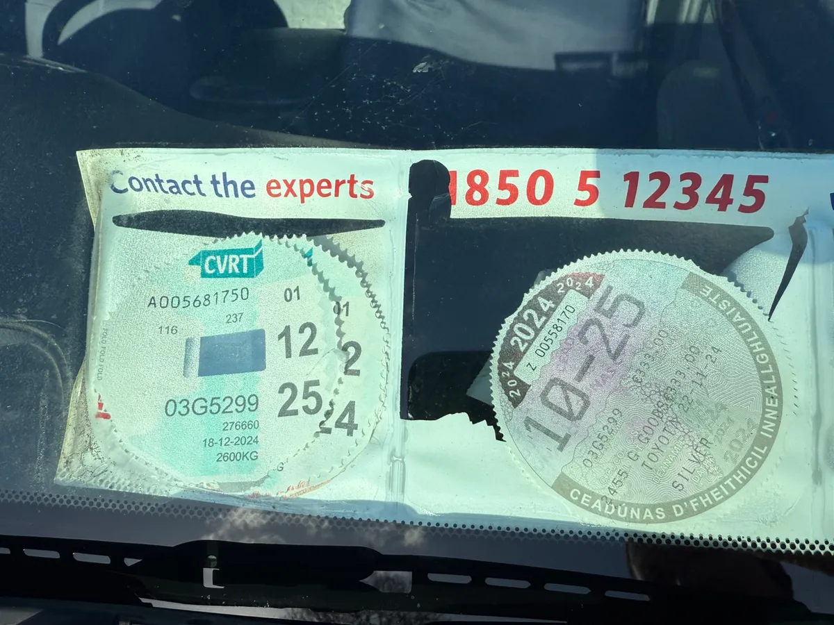 Toyota Land Cruiser. - Image 3