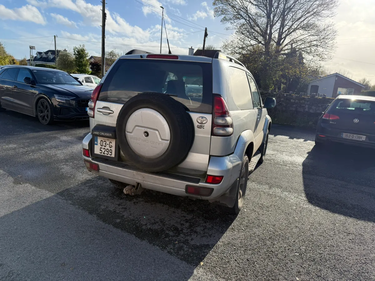 Toyota Land Cruiser. - Image 4