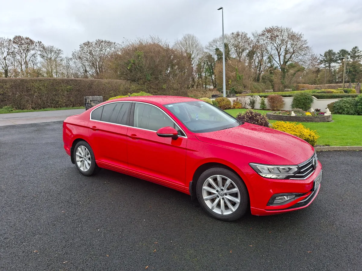 Volkswagen Passat 2020 - Image 1