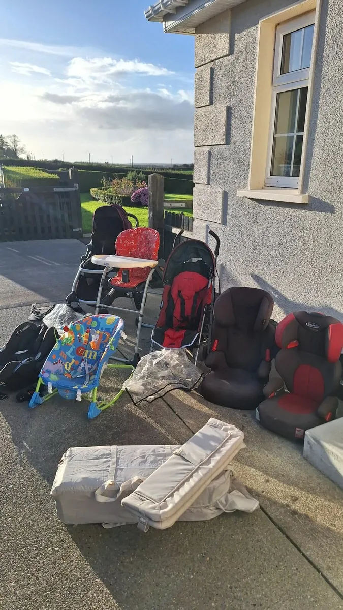 Baby items - Image 1