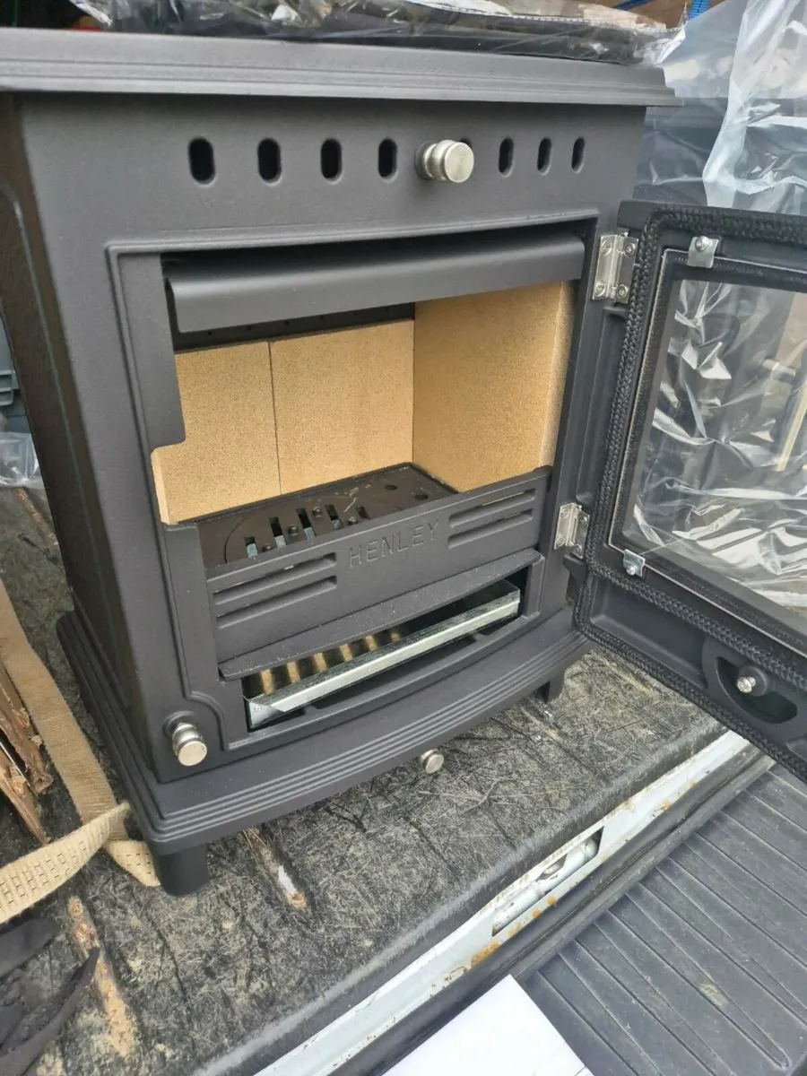 Henley stove 8kw - Image 4