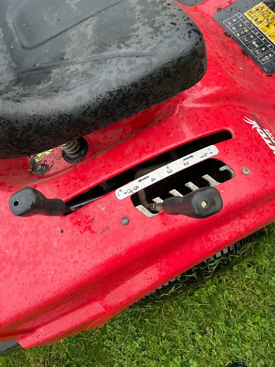 36” ride on lawnmower - Image 4