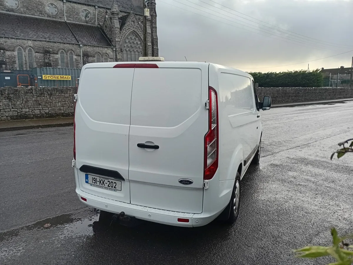 2019 Ford Transit Custom - Image 4