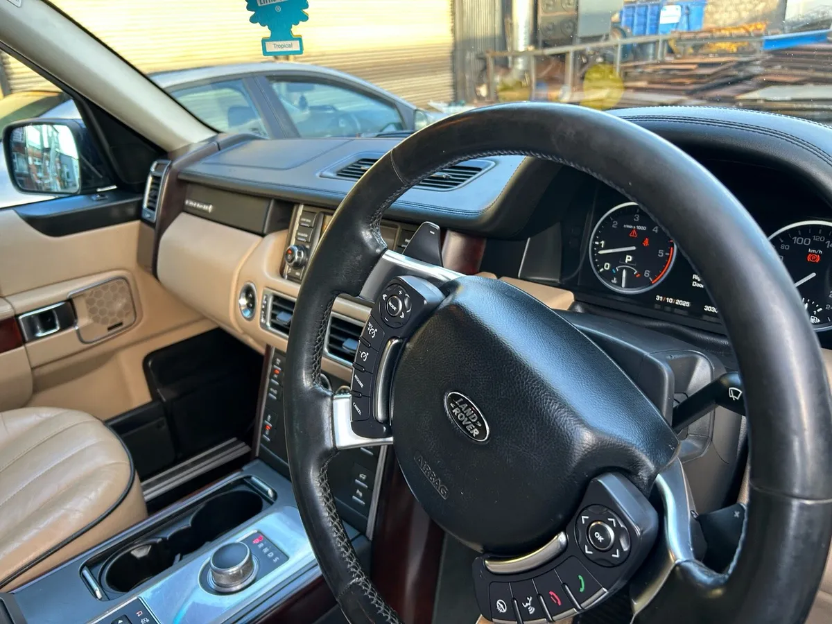 2011  Range Rover vogue - Image 4