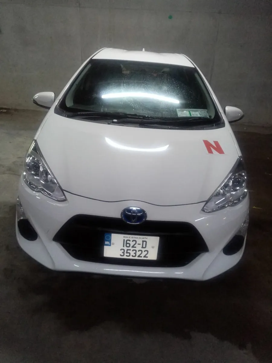 Toyota Aqua 2016 - Image 2